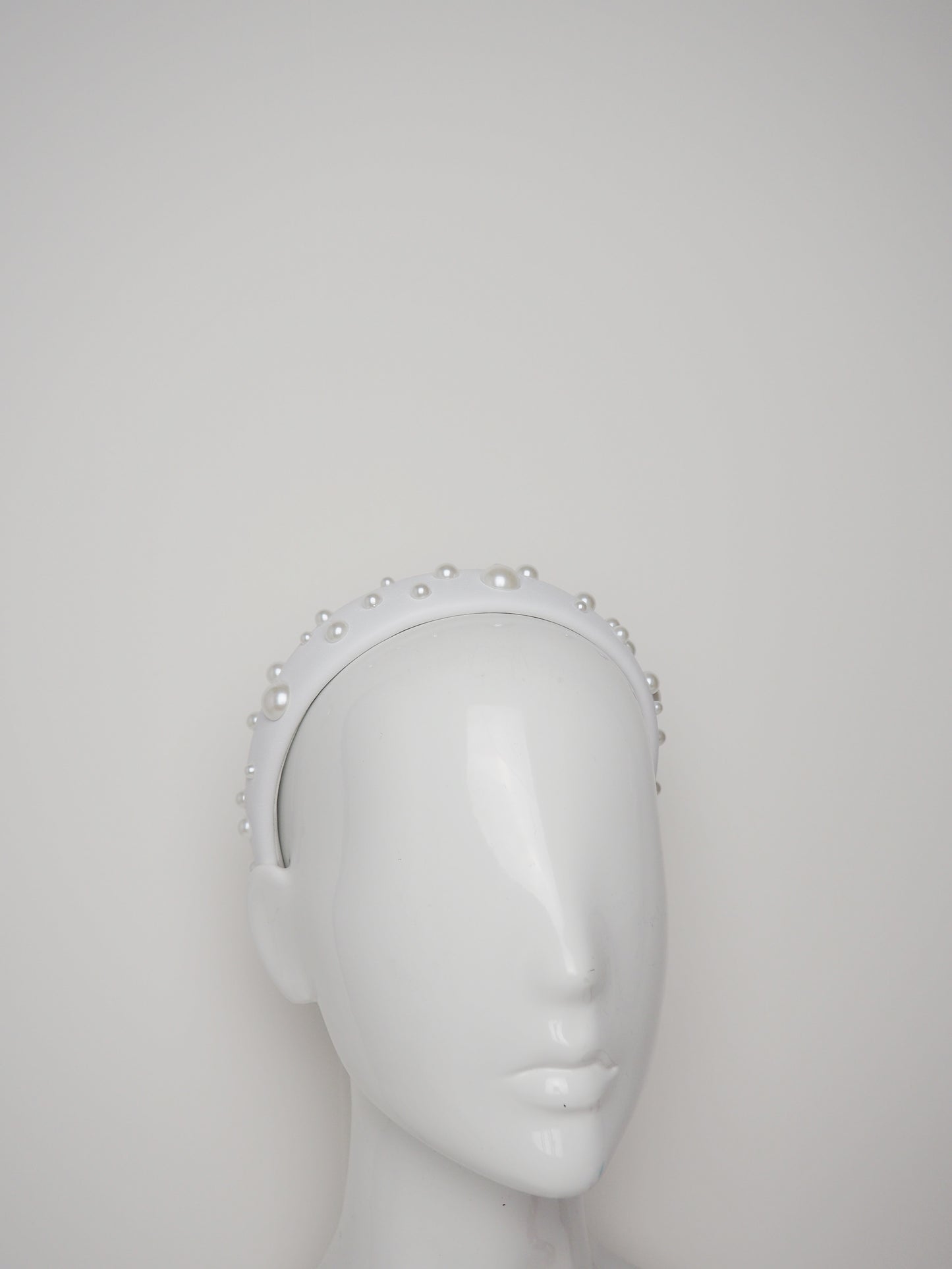 Zoe Pearl - White - Leather padded headband with pearl detail