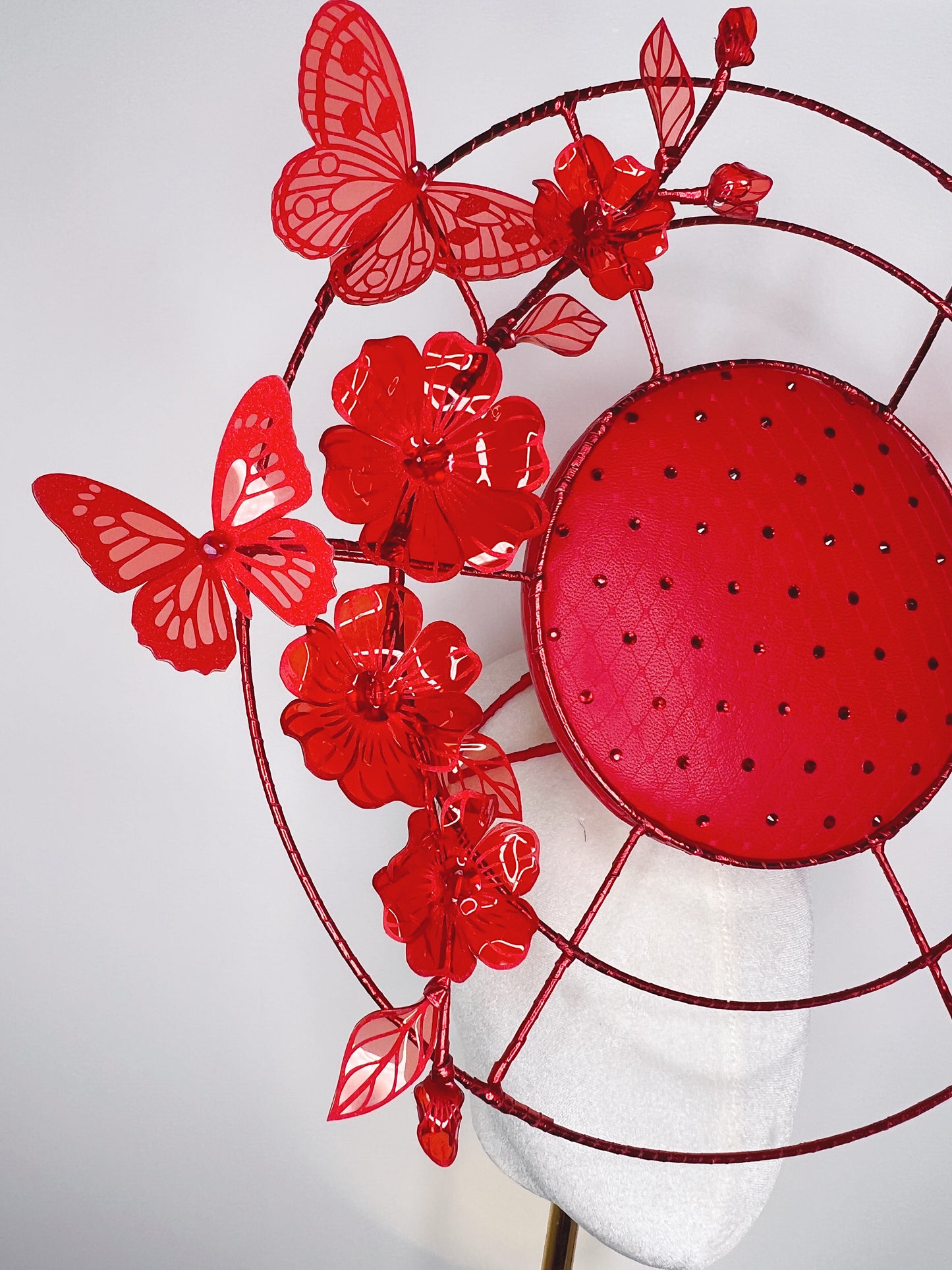 Crimson Dream - Red leather percher with wirework, cyrstald and crystofrom flower detail