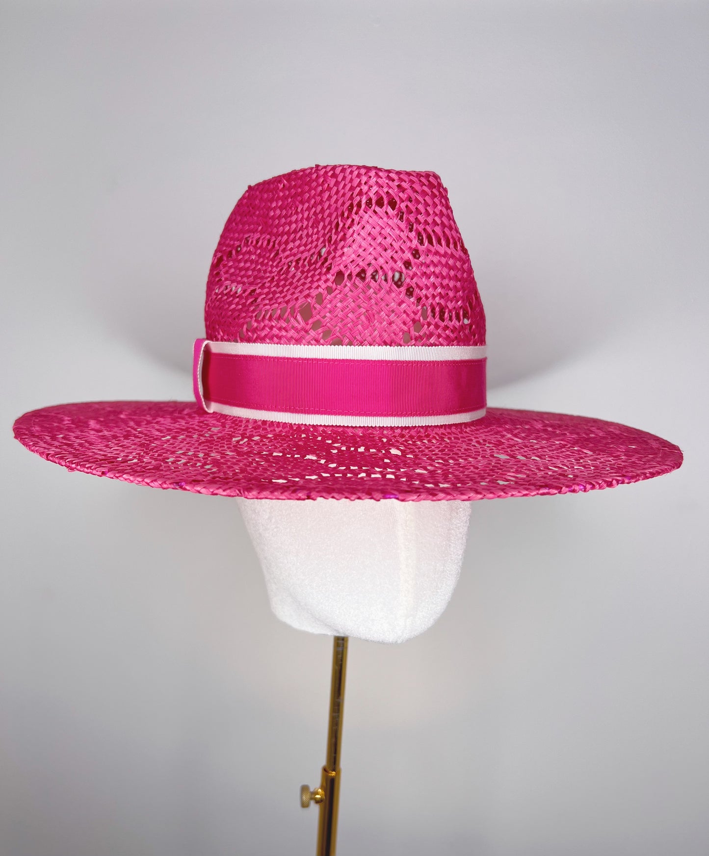Isadora - Fuchsia honeycomb straw fedora