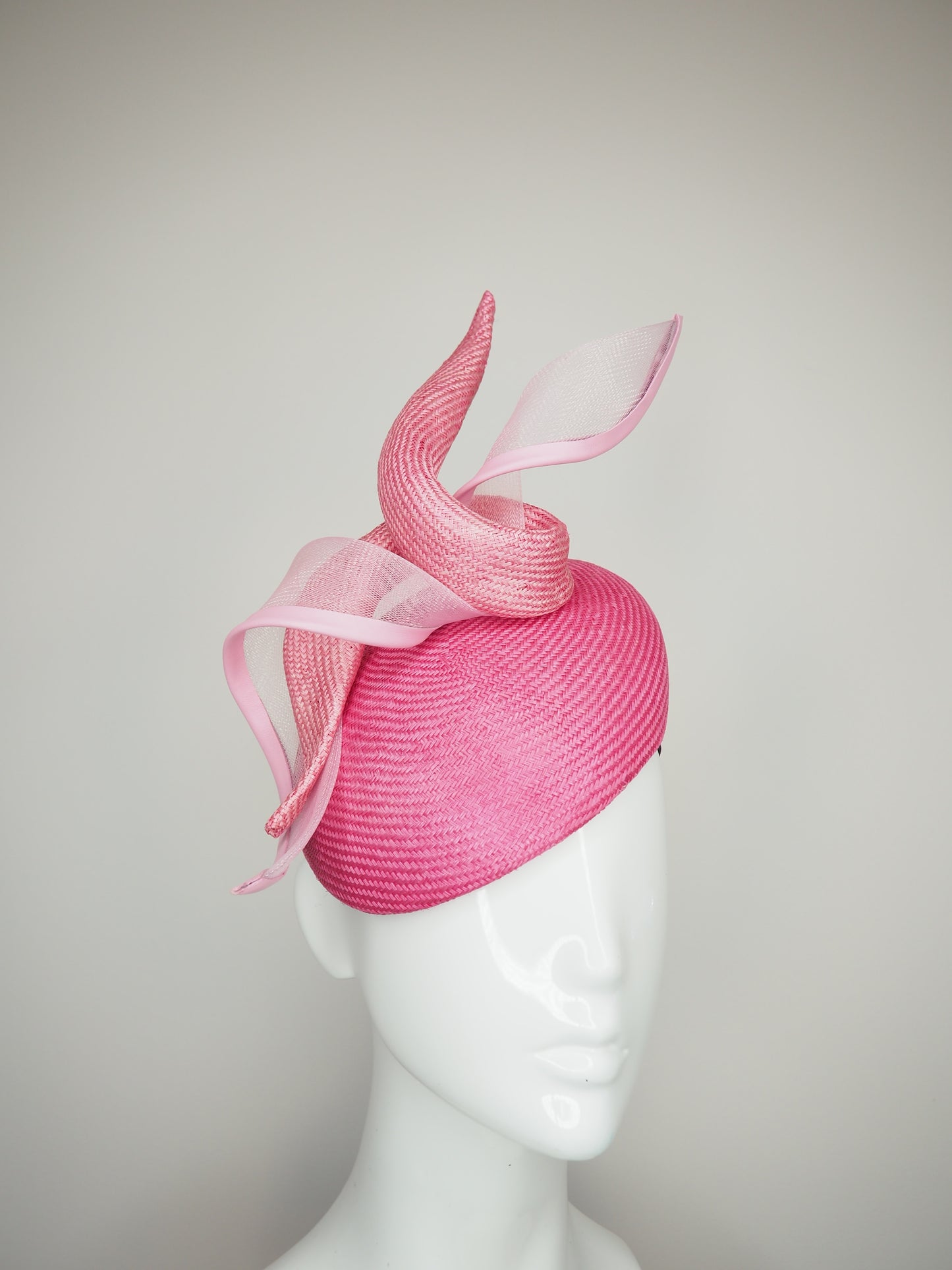 Candy Dandy - Pink parisisal straw beret with straw and crinoline swirls