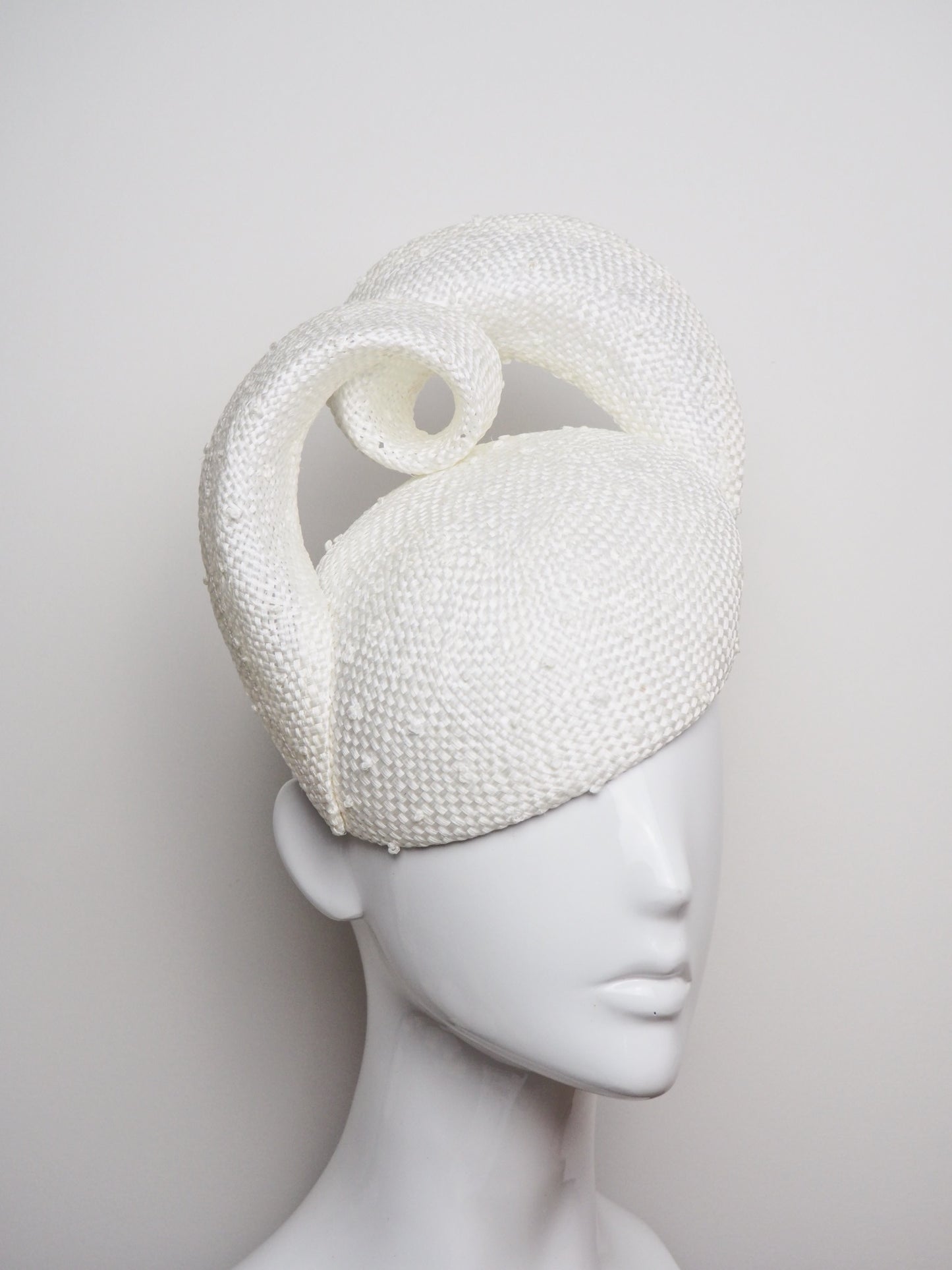 Cloud 9 - White Knotted Straw headpiece