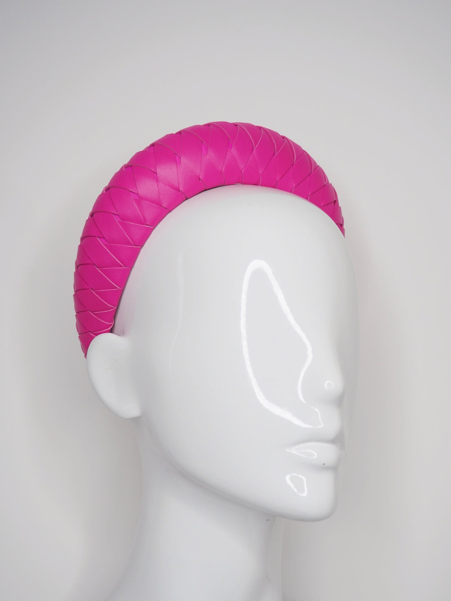 Mia -Woven Leather 3d Halo - Hot pink