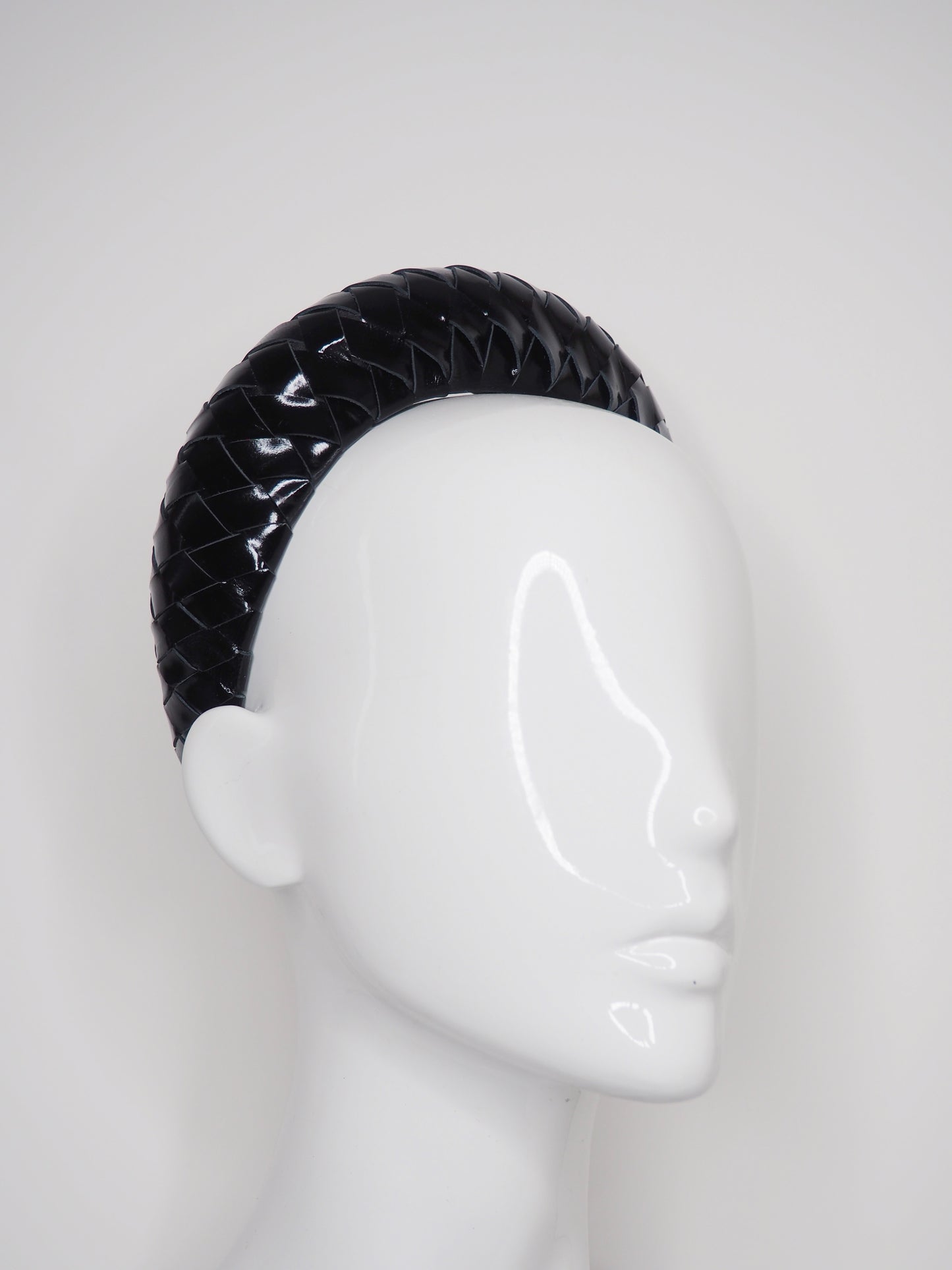 Mia - Leather 3d Halo - Patent black