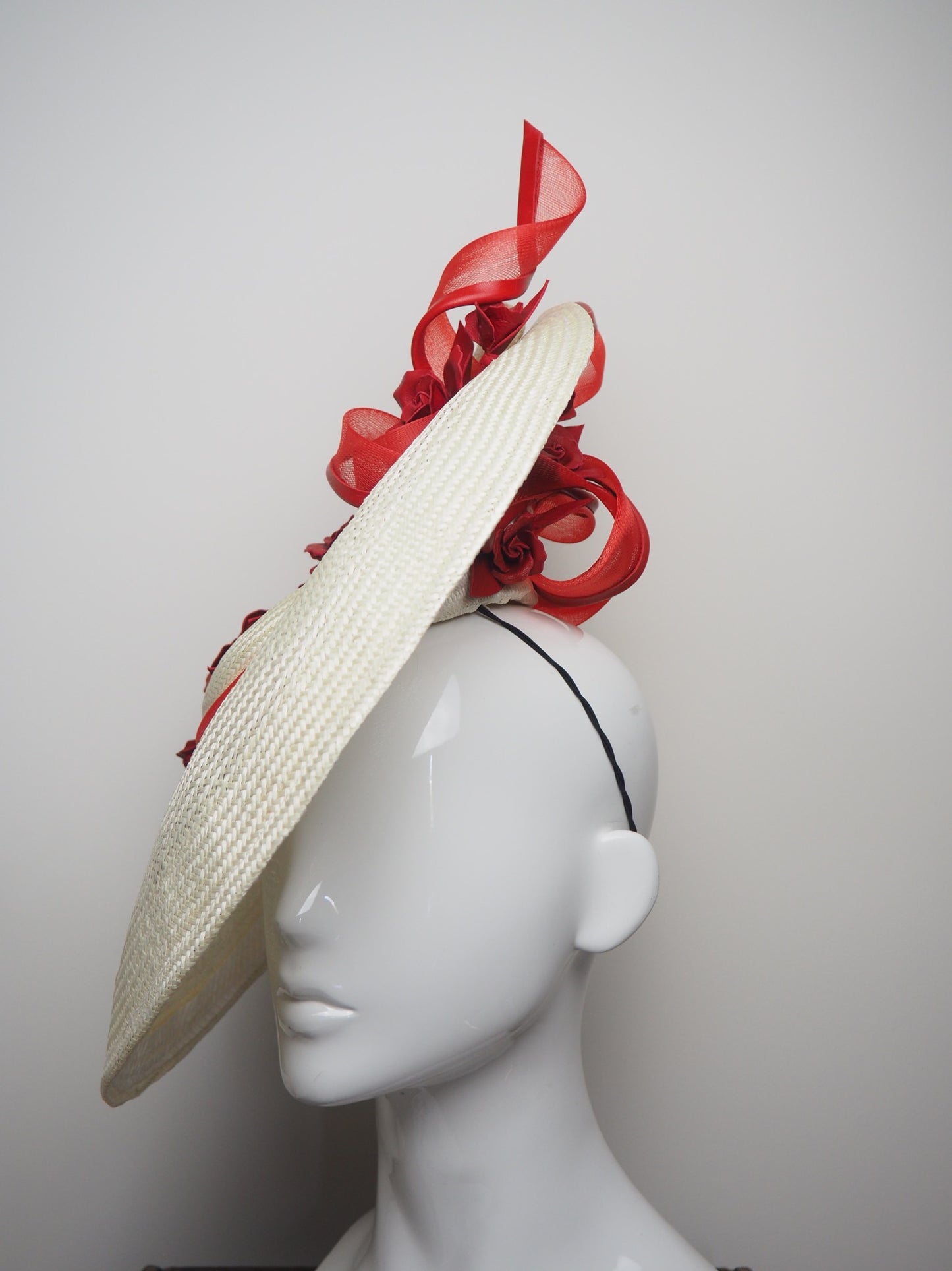 Look Before You Leap Off-White Sculpted brim with Red Rose Trim