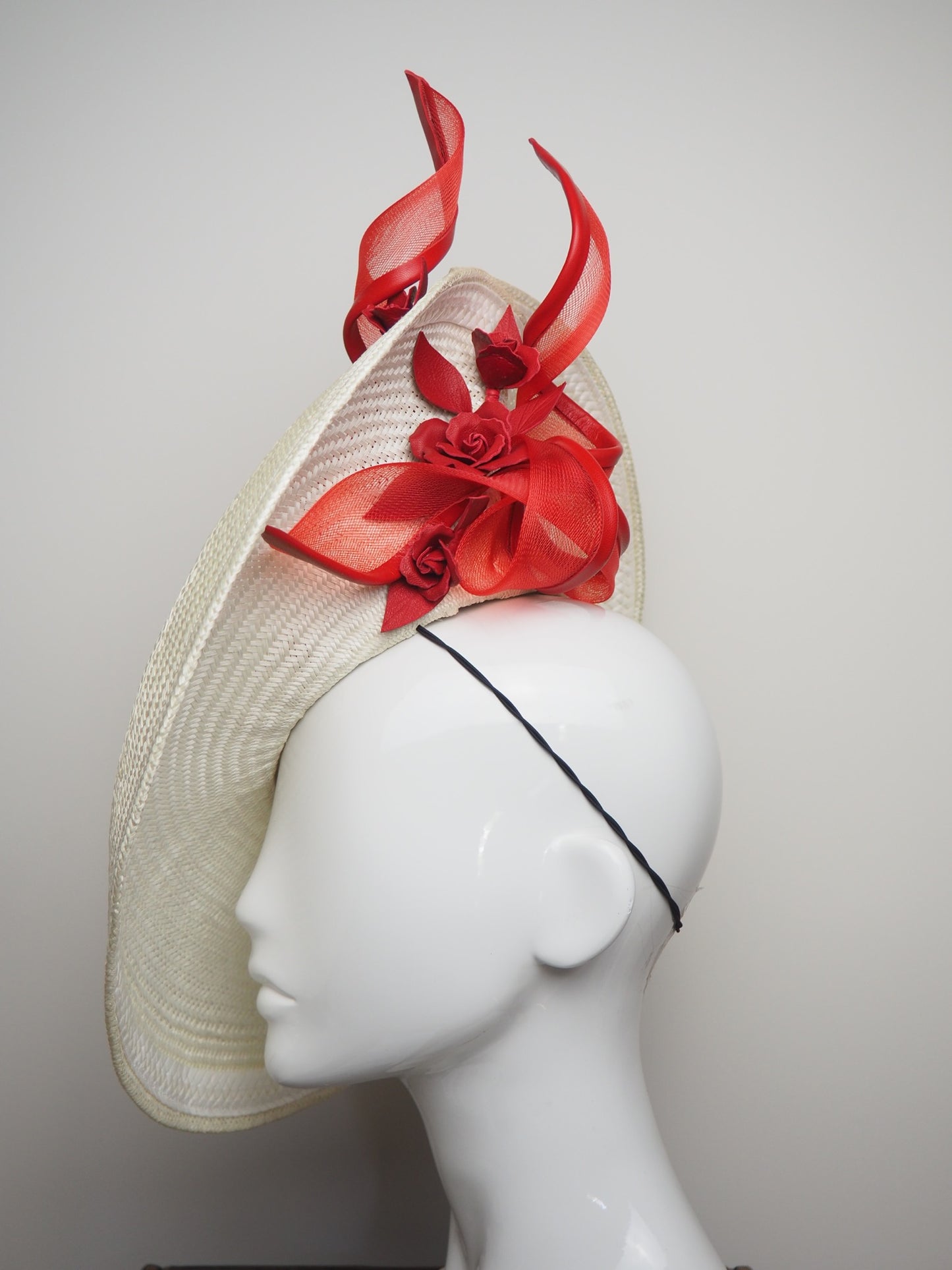 Look Before You Leap Off-White Sculpted brim with Red Rose Trim