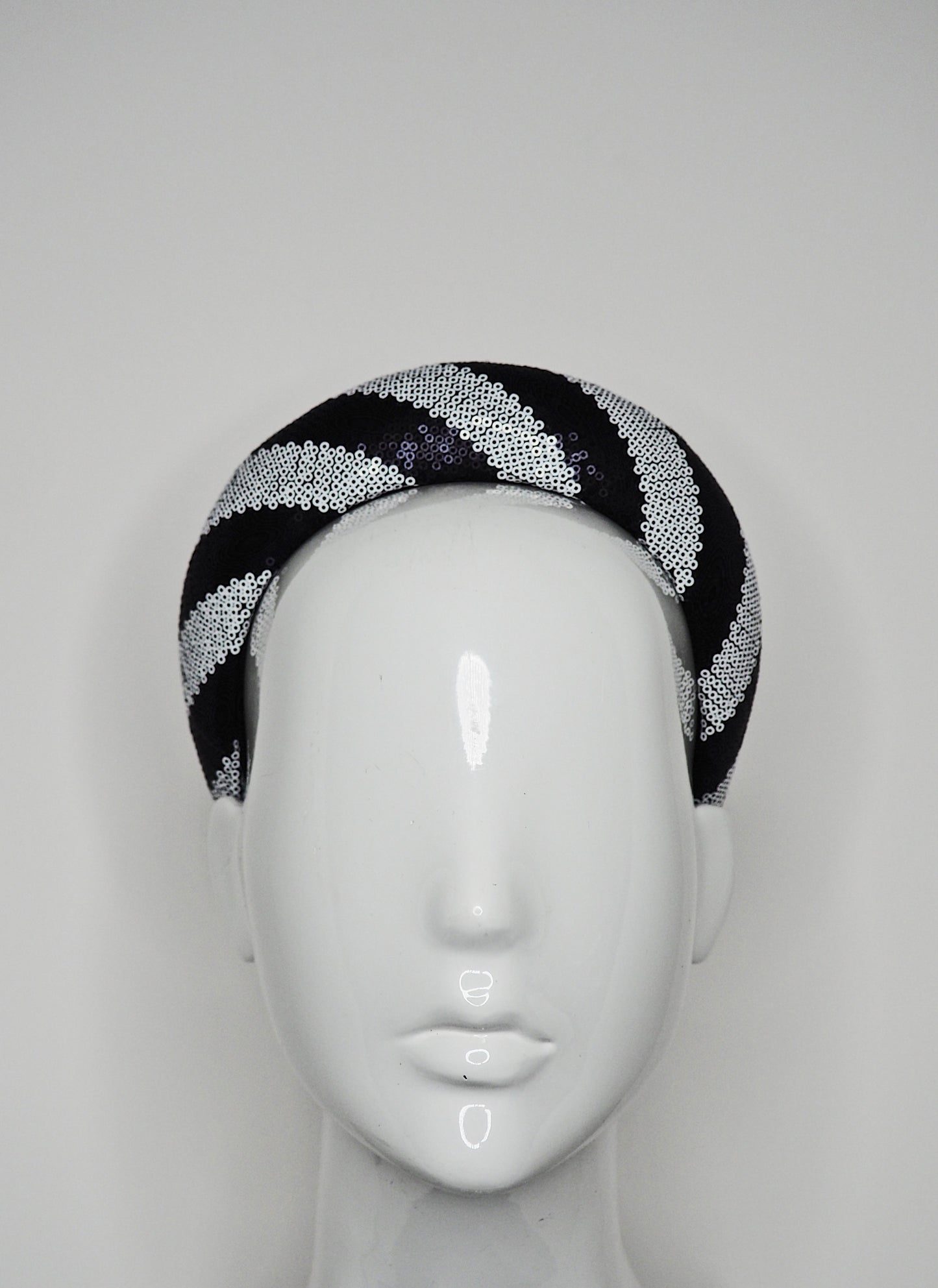 Mia - Black and White Sequin