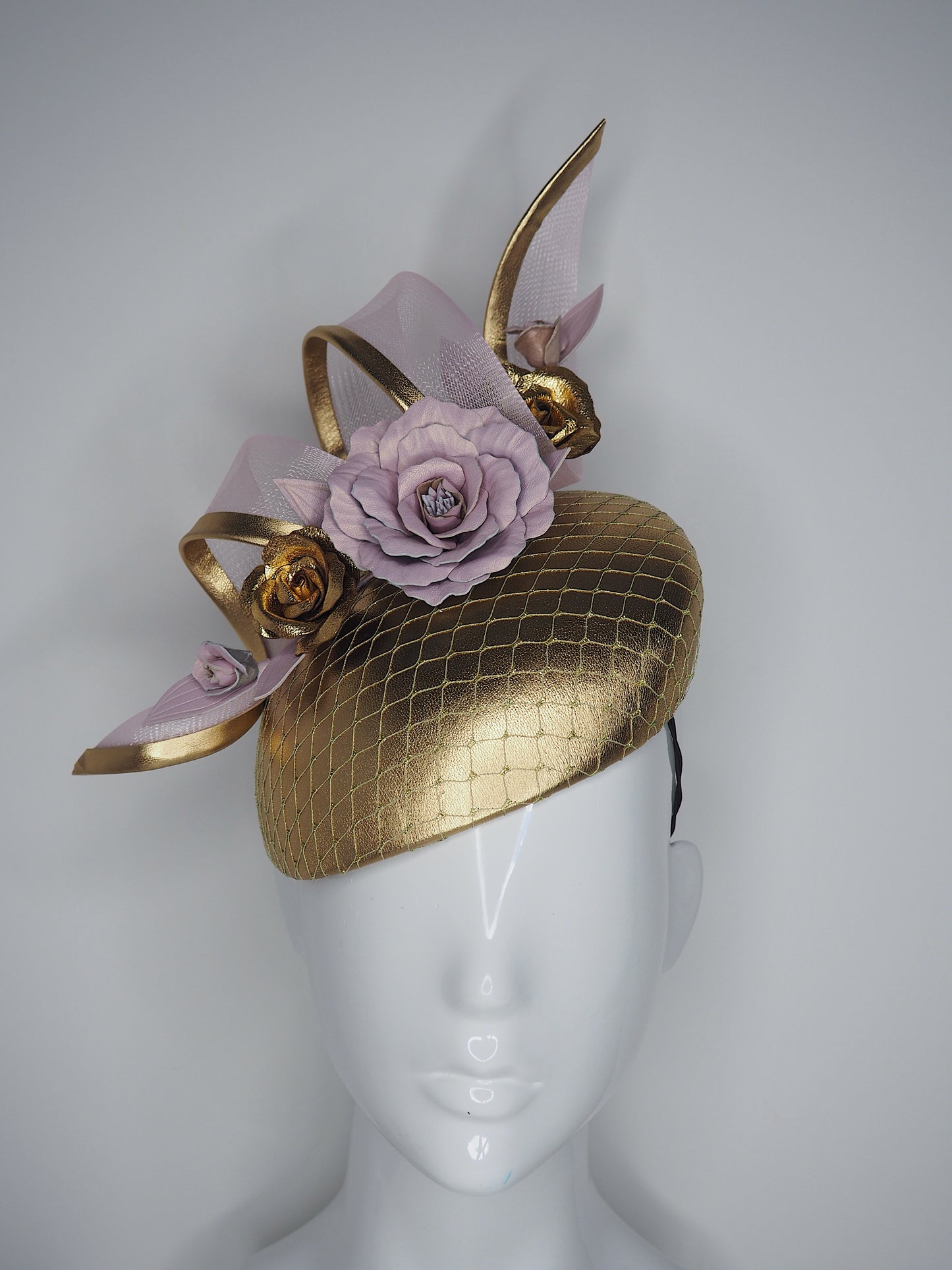 Golden Rose -Gold face hugger base with rose, crinoline and veil detail
