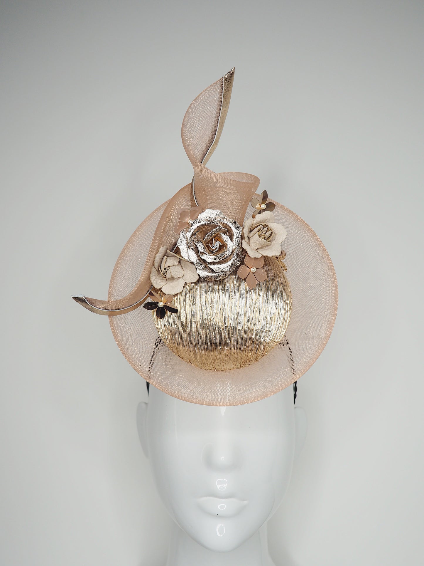 Petite Rose - Rose gold percher with nude crinoline swirl and flower detailing