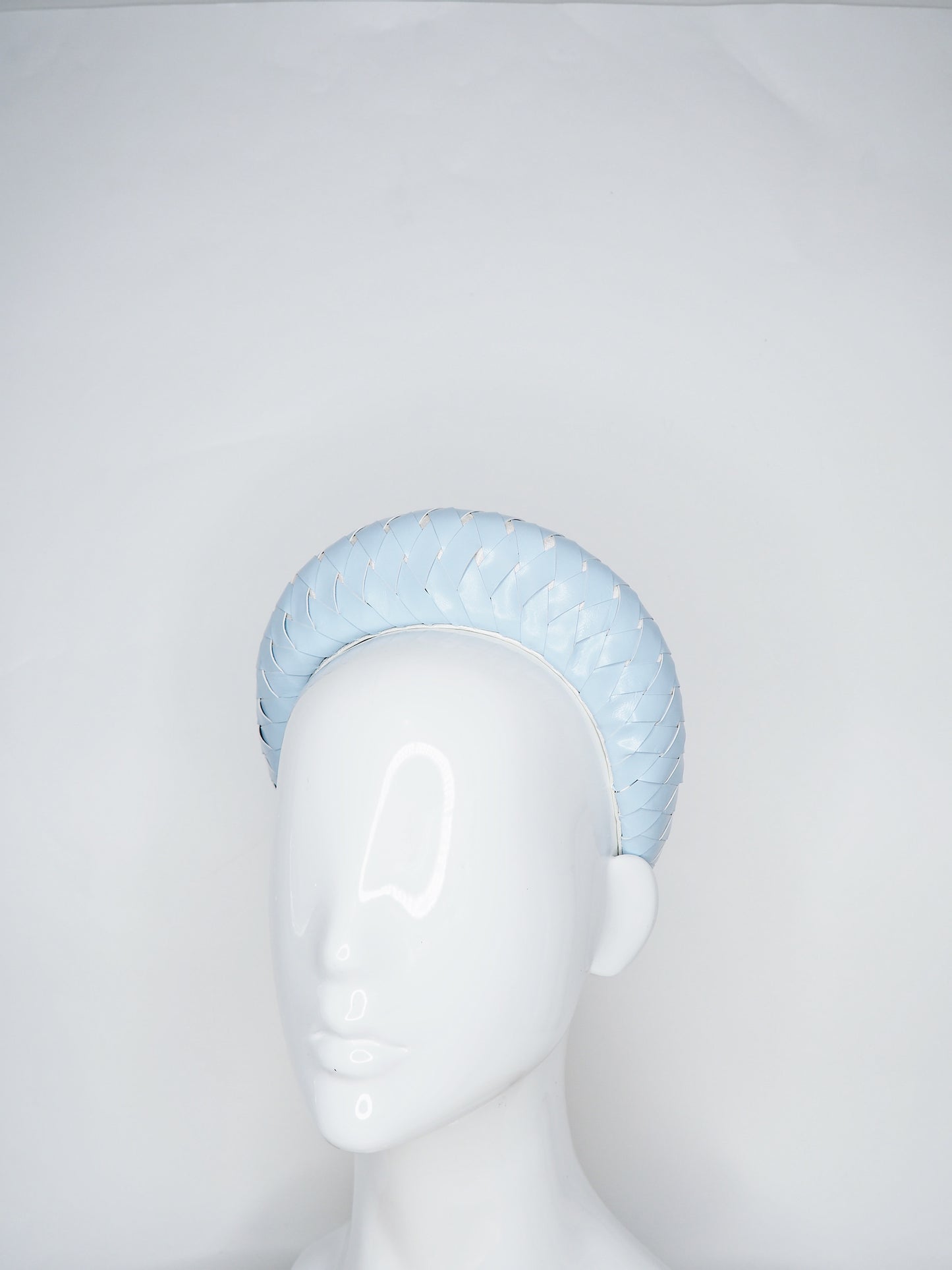 Mia - Leather 3d Halo - baby blue