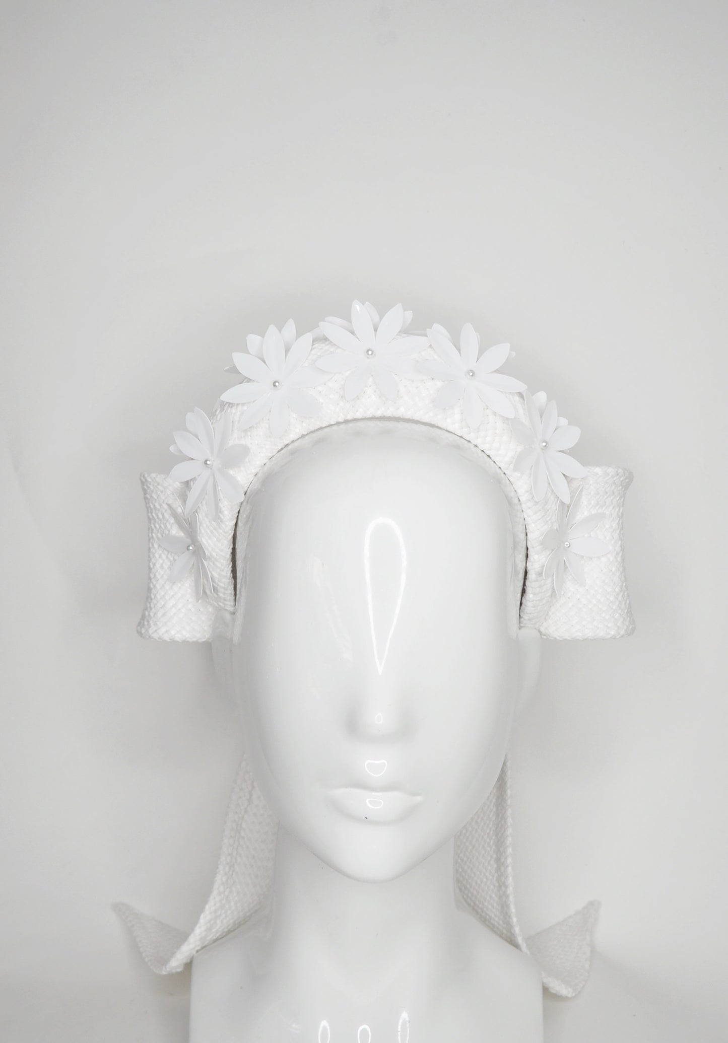 Daisy Chain - White 3d headband with rear facing bow and crystoform daisies.