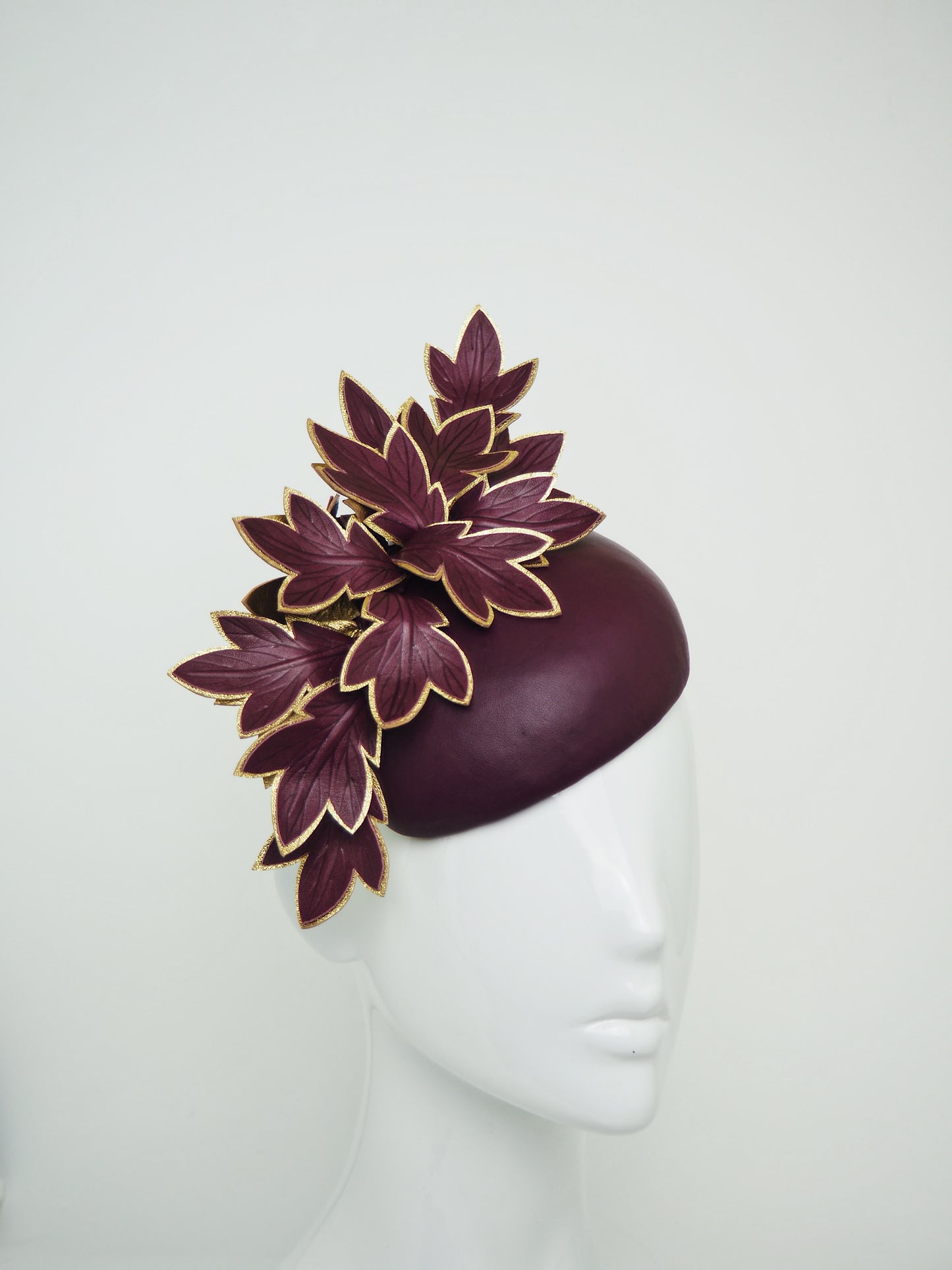 Maroon Maven - Small maroon base with maroon and gold leaves