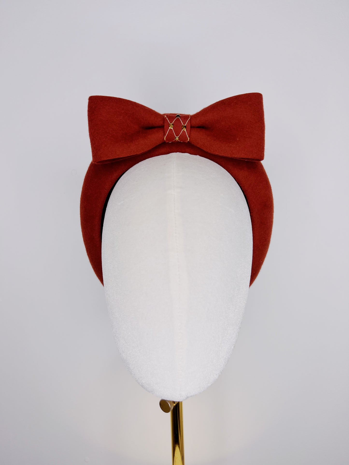 Minnie Bow- Brown fur felt with diamante detialing and bow on 3d headband.