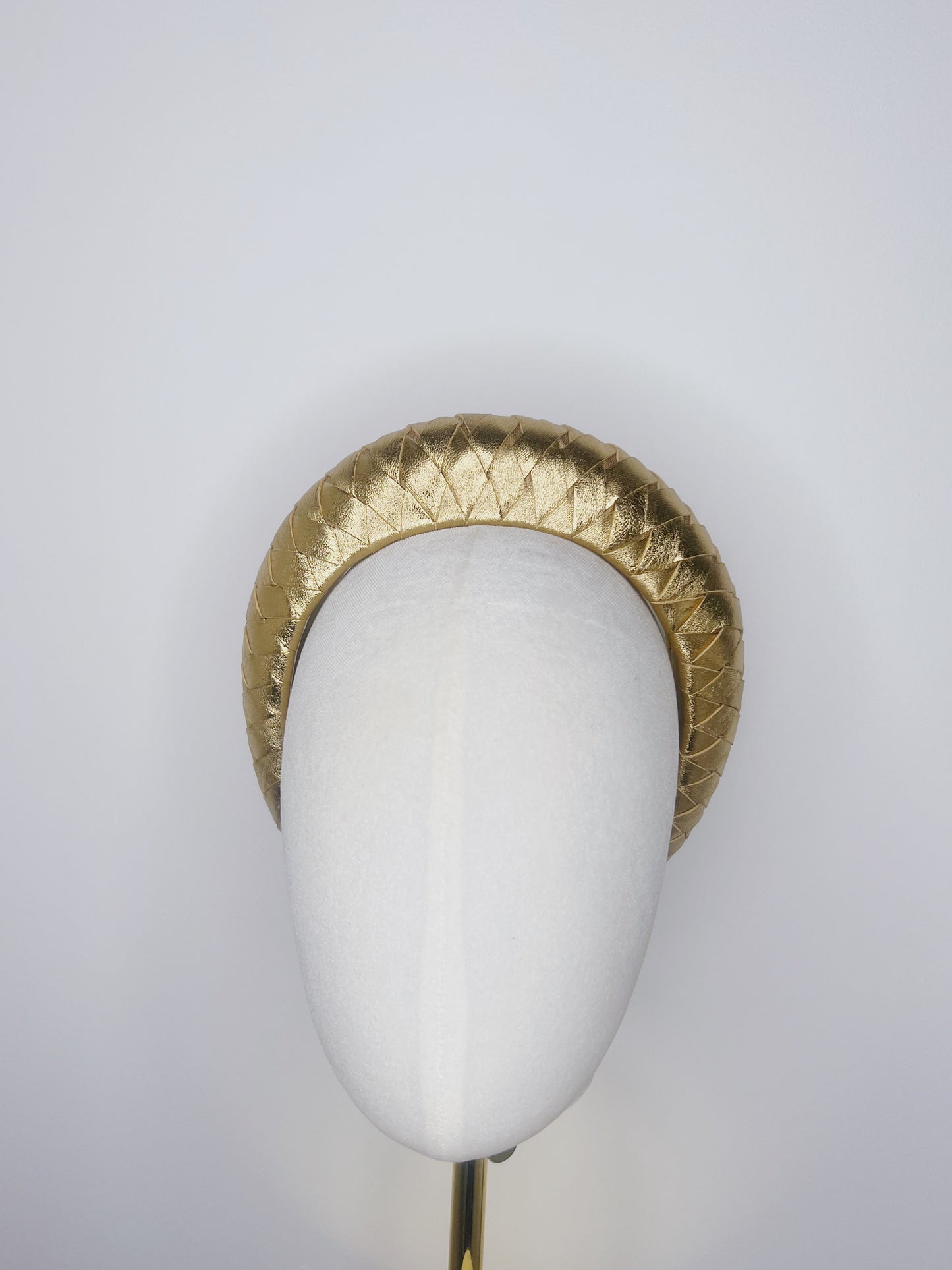 Mia - Leather woven 3d Halo - Gold