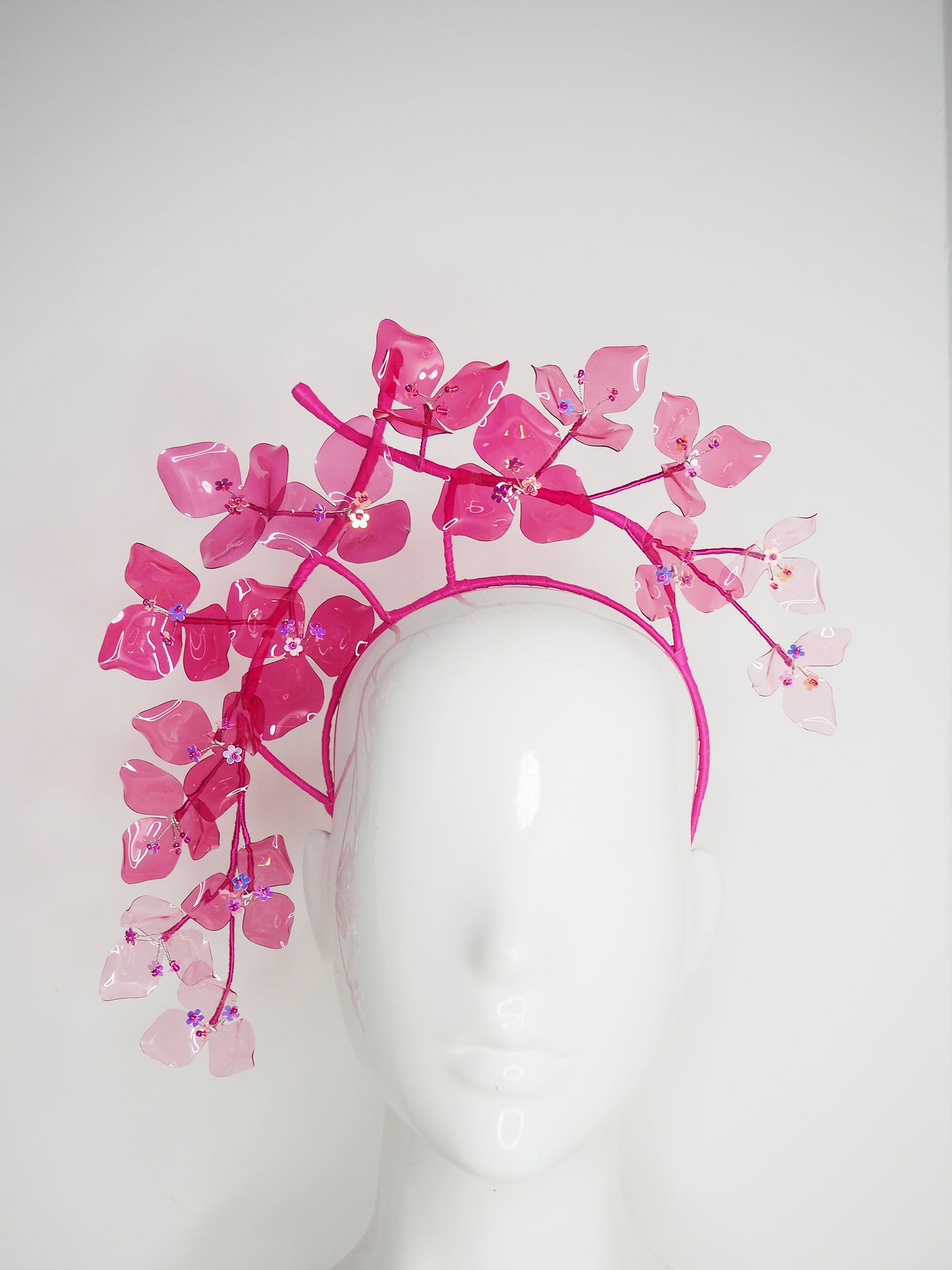 Bouganvillea Bliss - Ombre crystoform bouganvillea vine is shades of pink with leather vine