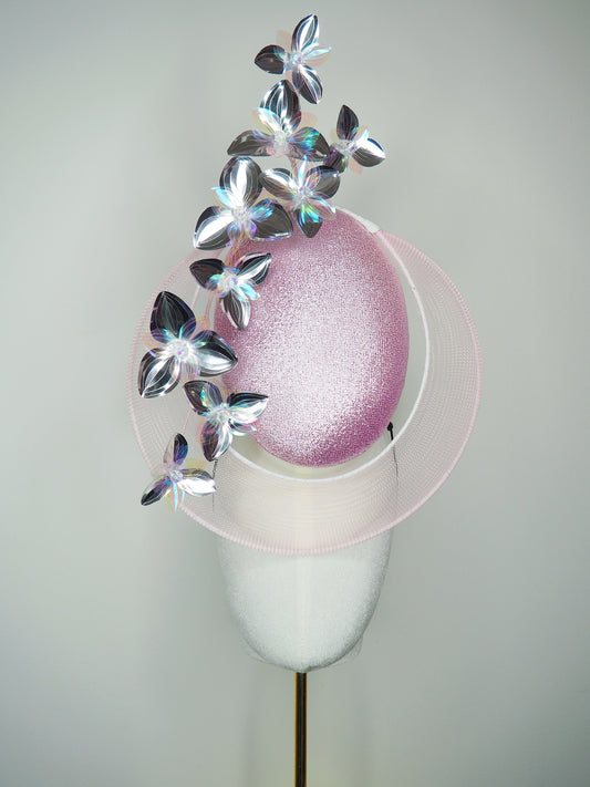 Pink mist - Pastel pink Percher with detached pink crin veil and silver and iridescent buds and