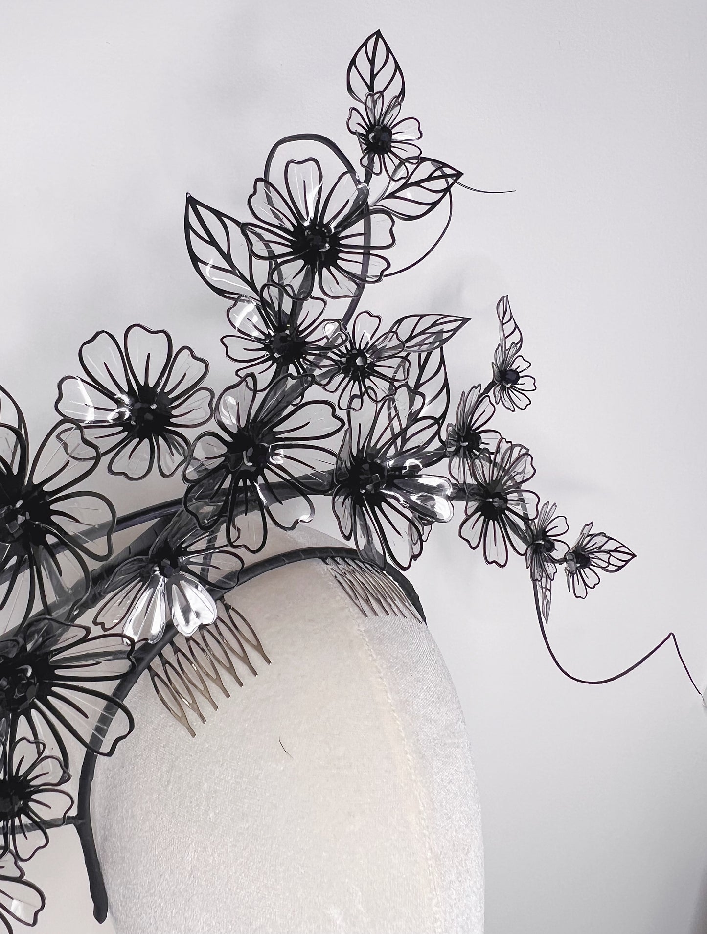 Midnight Daisy Dance - Daisy Crystoform headband