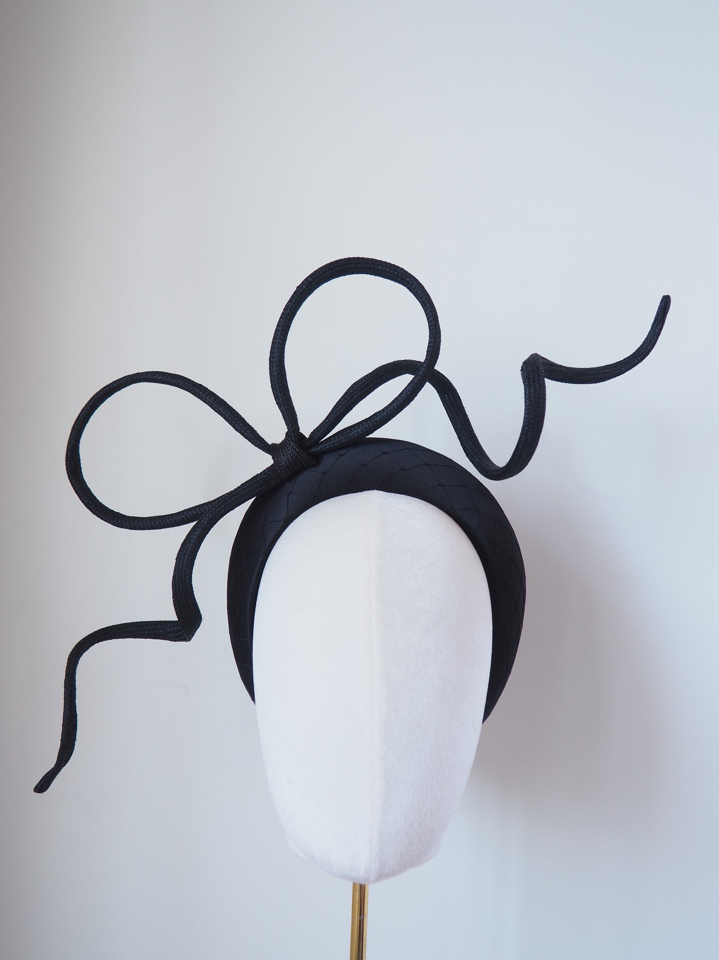 Blowing in the breeze - black parisissal Rope bow on satin and veil detail 3d headband