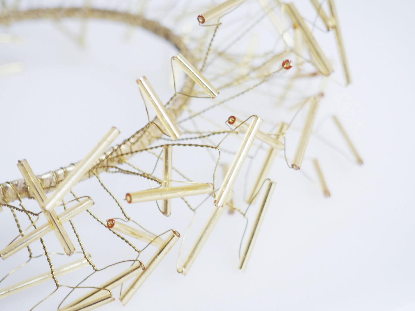 Sarah - bead and wire halo
