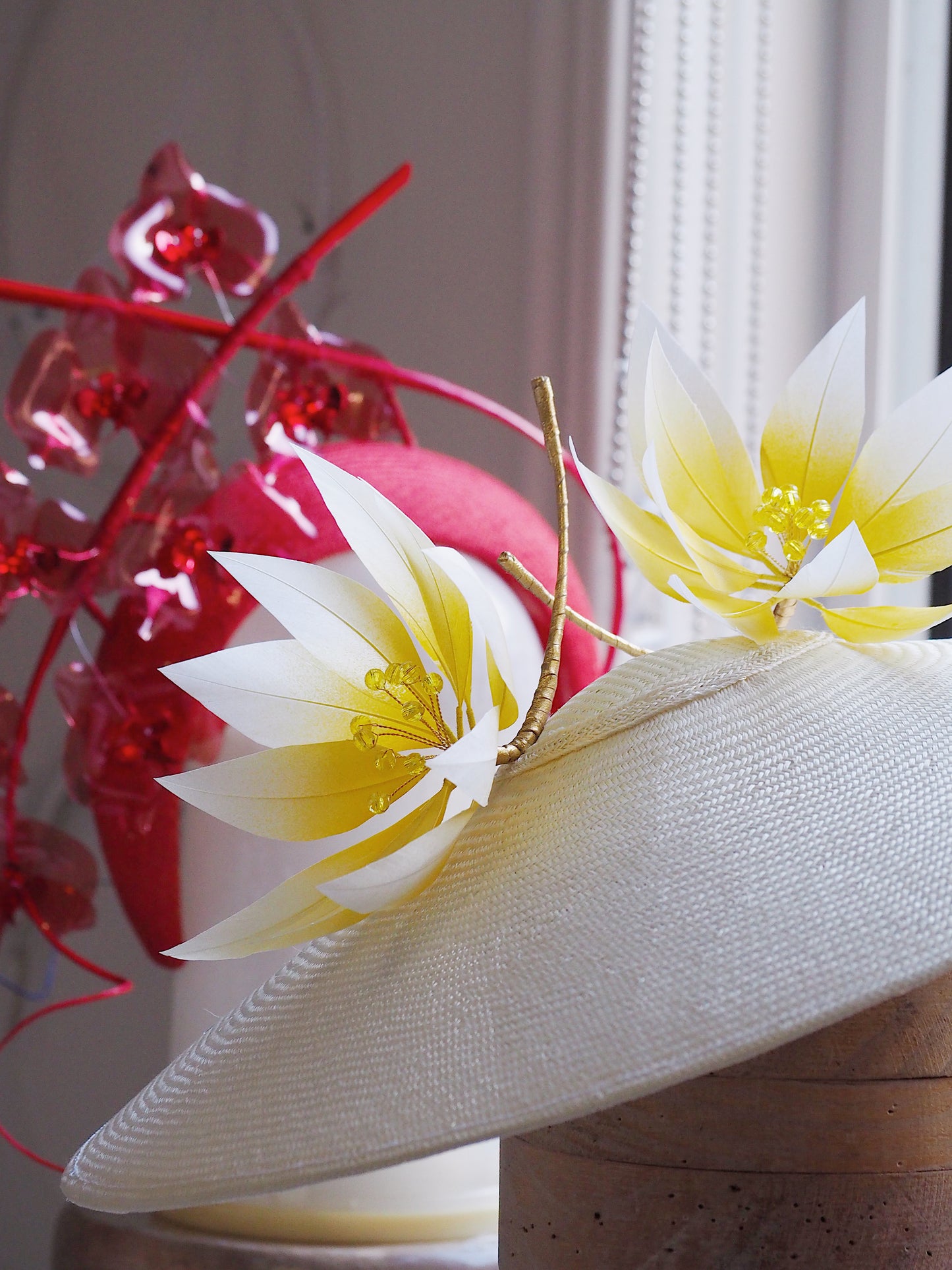 Sunshine and Stardust - Off white coolie brim with yellow and white ombre Feather flowers