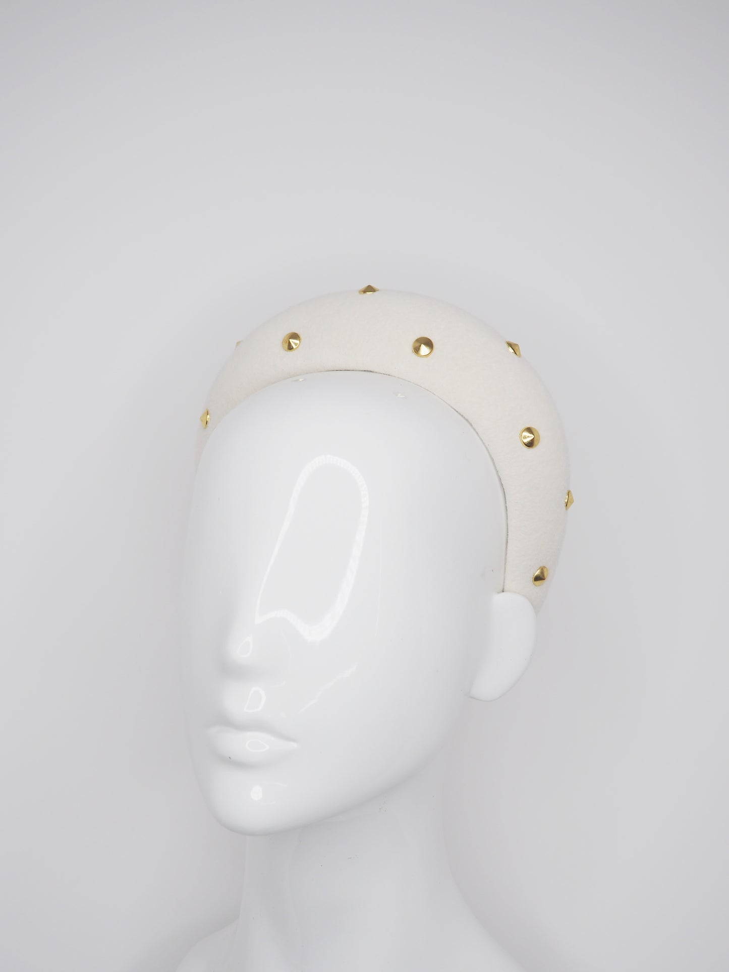 Mia - Off white Felt 3d headband with gold studs