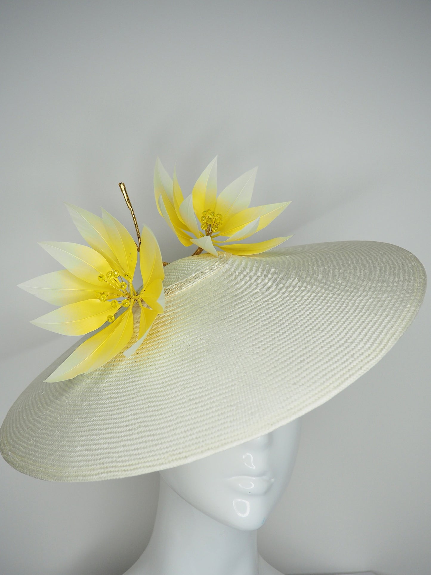 Sunshine and Stardust - Off white coolie brim with yellow and white ombre Feather flowers
