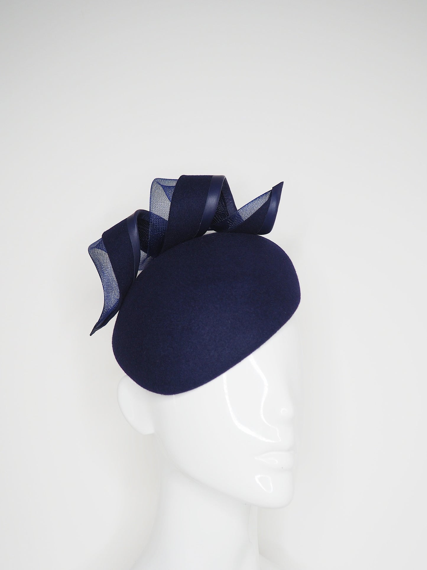 Nice and Navy - Navy felt face hugger beret
