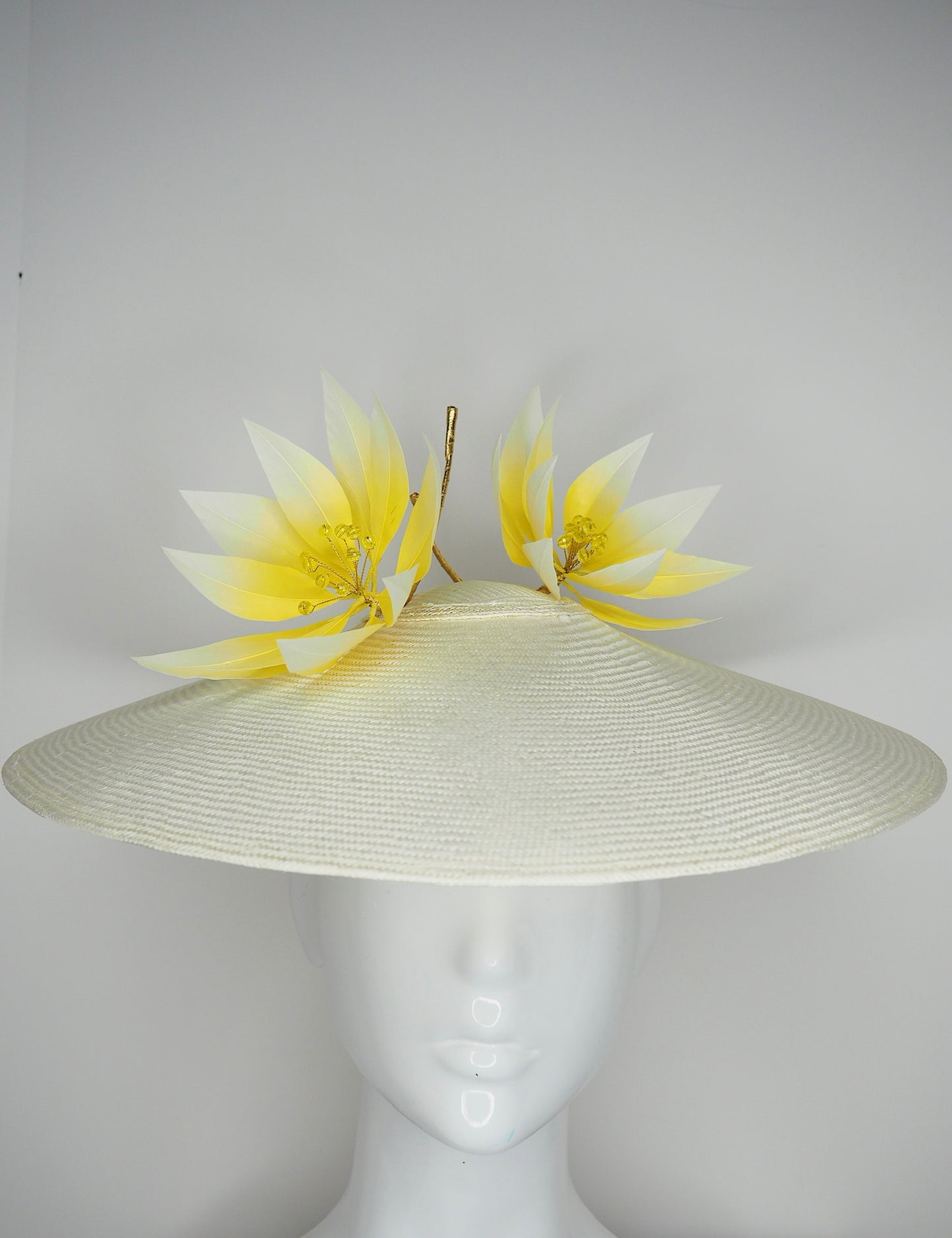 Sunshine and Stardust - Off white coolie brim with yellow and white ombre Feather flowers