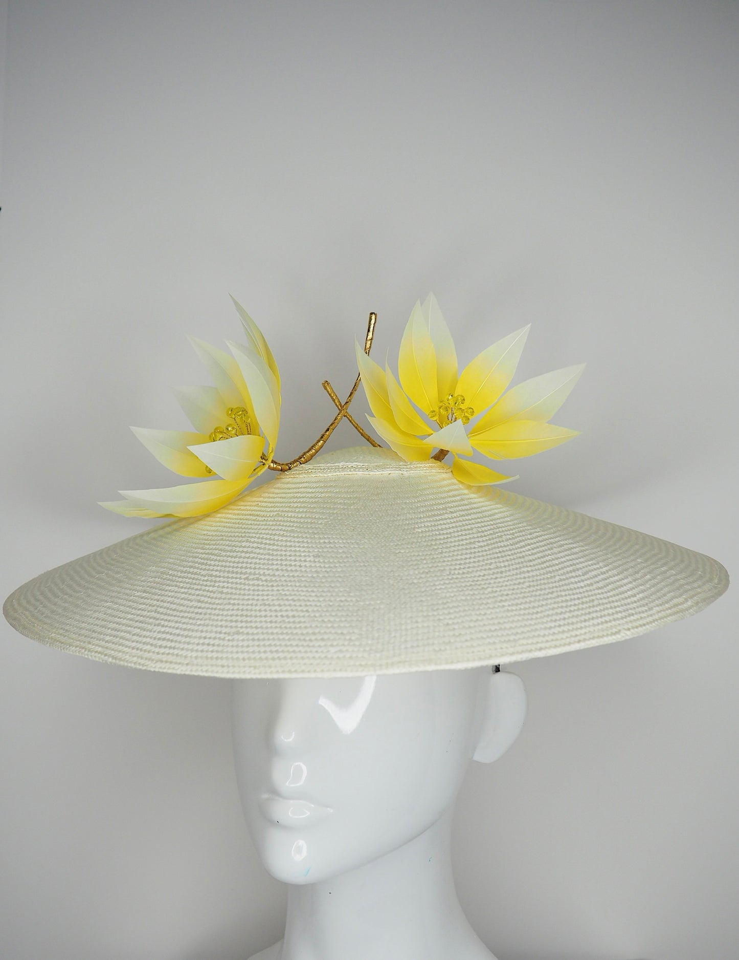 Sunshine and Stardust - Off white coolie brim with yellow and white ombre Feather flowers