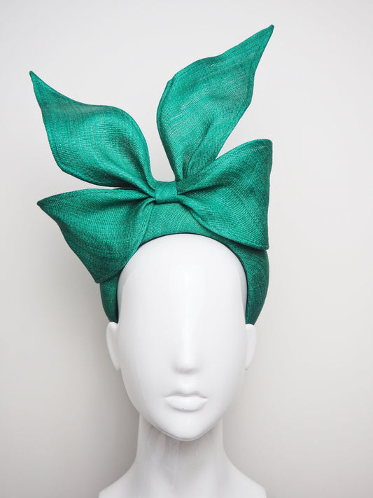 Green with Envy - Emerald Green Bow