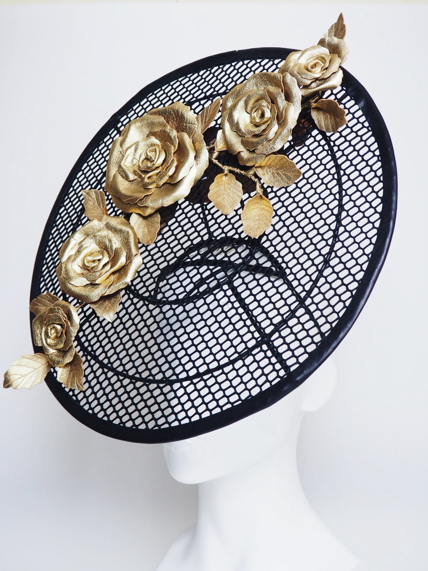 For The Win - Black mesh percher with gold roses