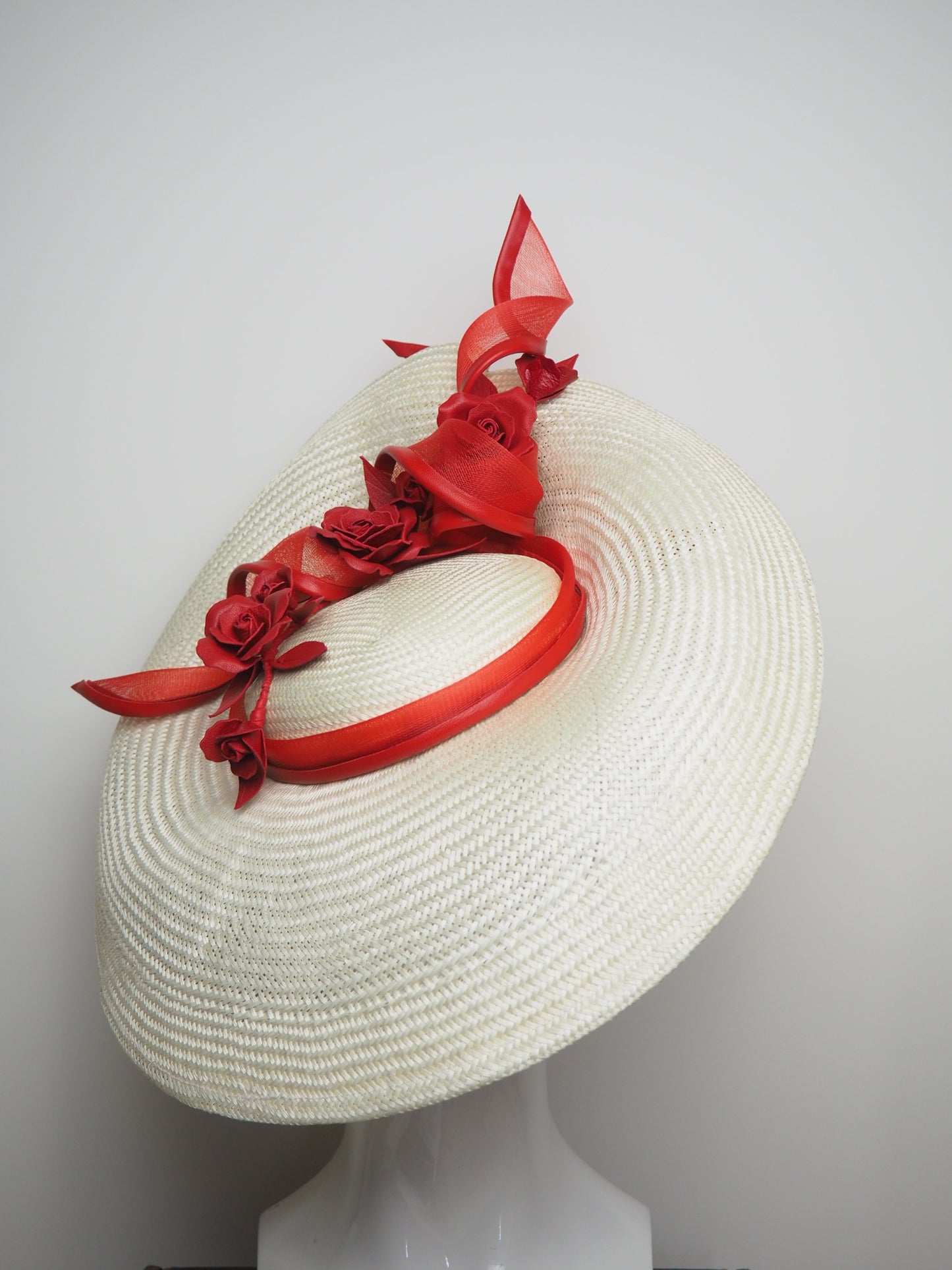 Look Before You Leap Off-White Sculpted brim with Red Rose Trim