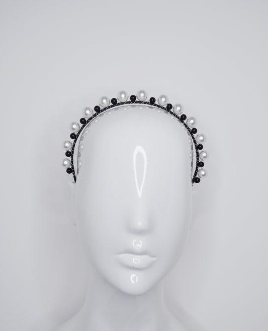 Alexa - Black leather headband with Pearl and Black bead Detail