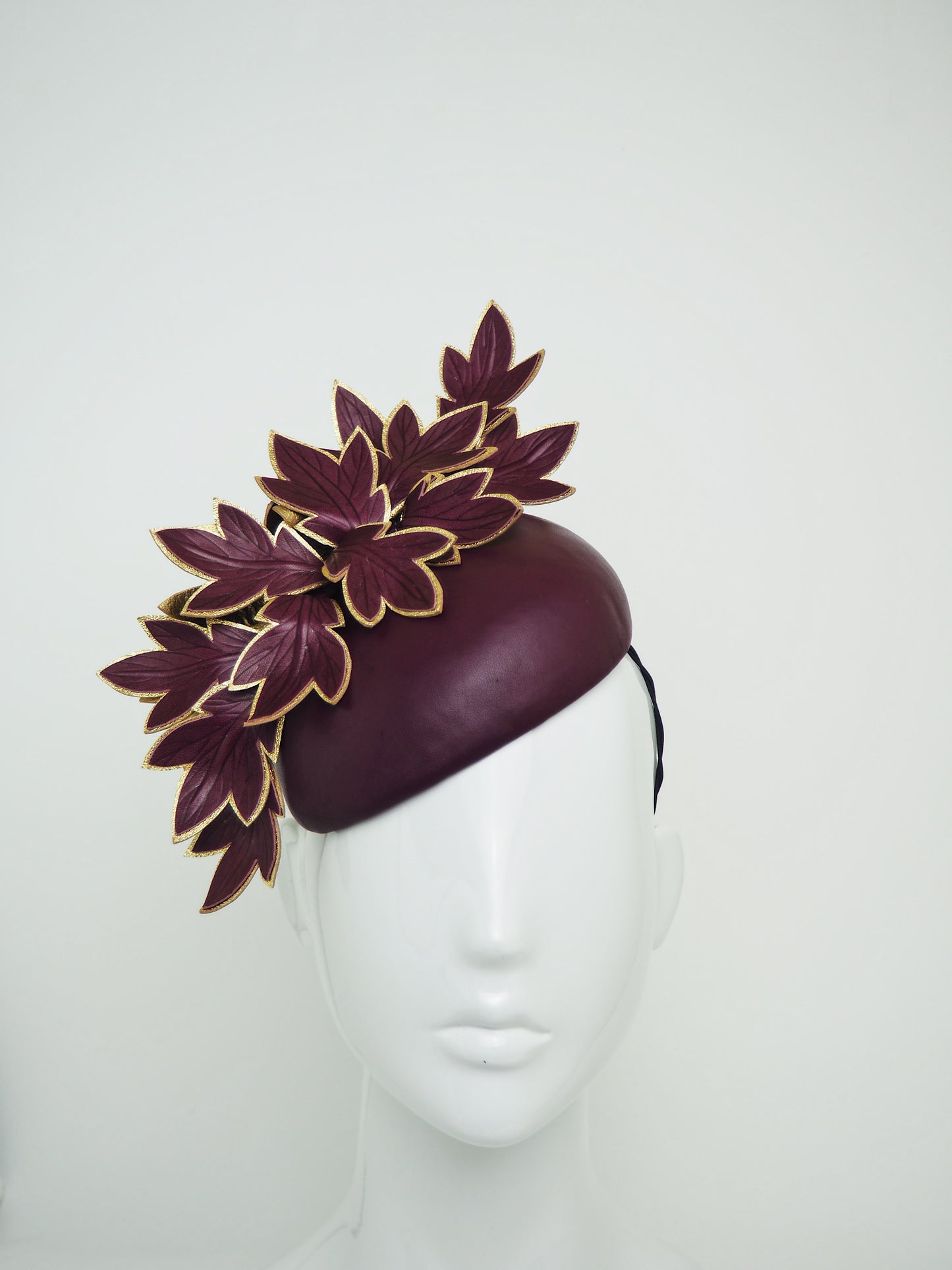 Maroon Maven - Small maroon base with maroon and gold leaves