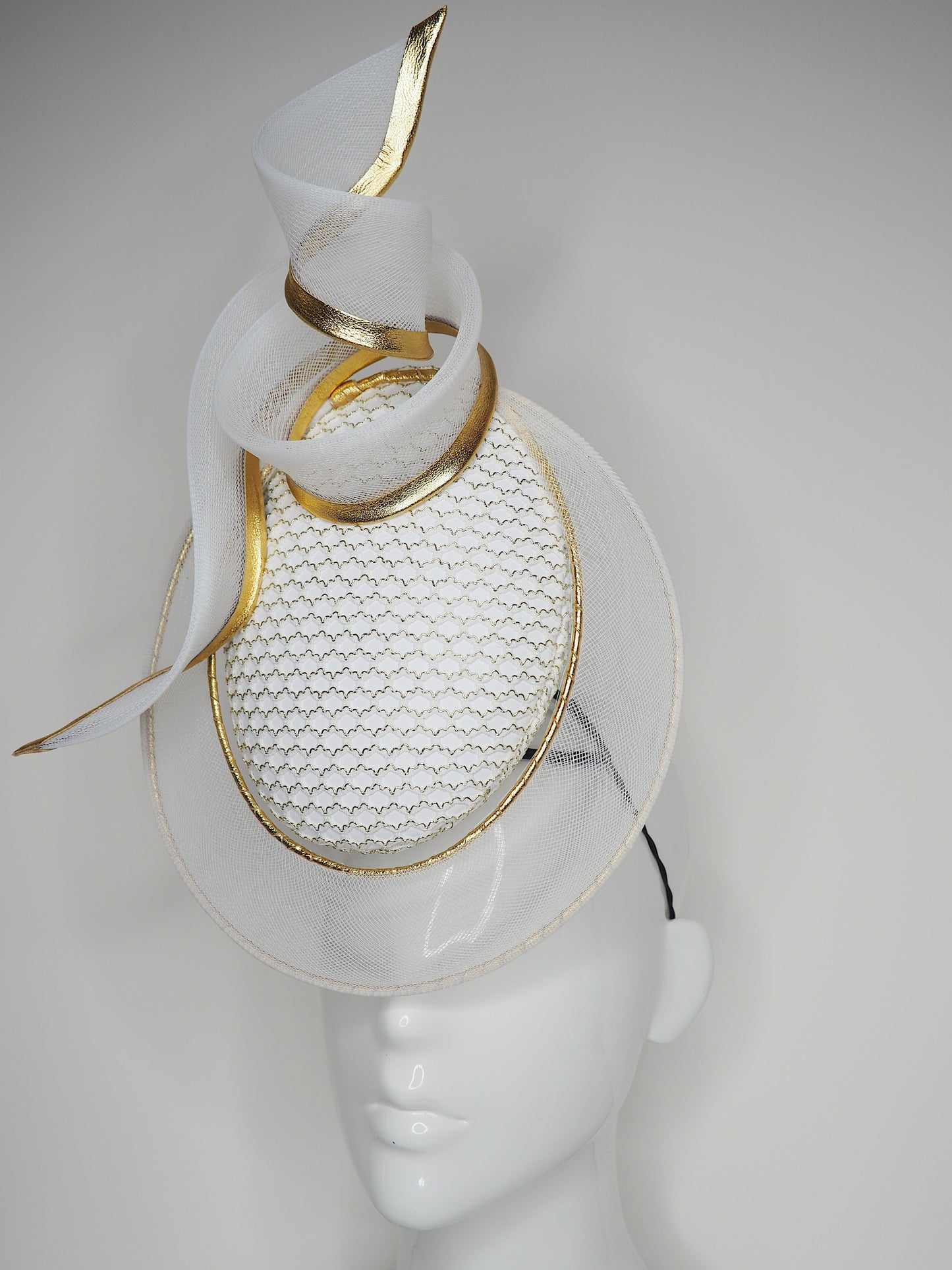 Golden lights - White leather and gold trimmed percher with wired veil and mesh detail