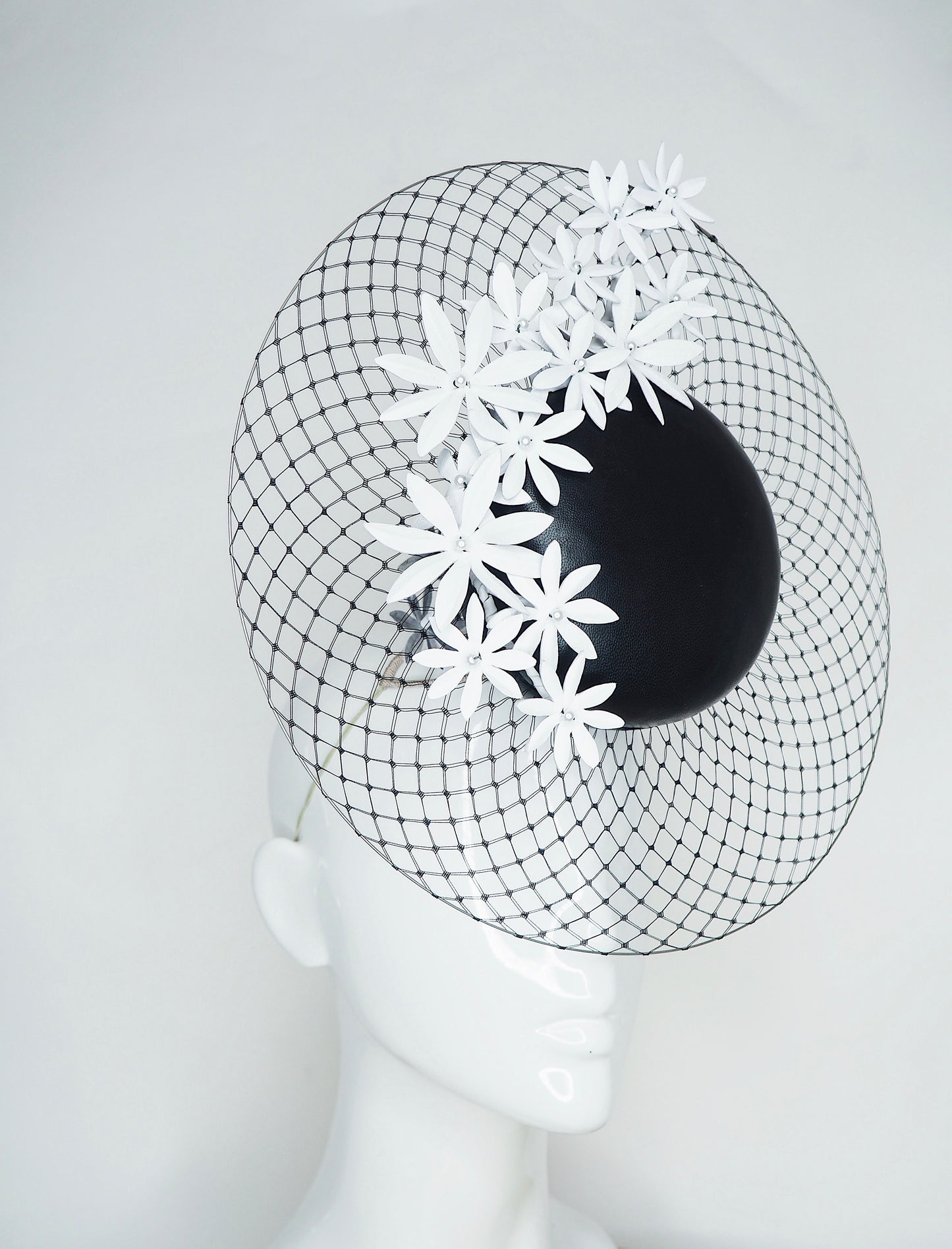 Derby Delight - Black and white leather Percher with Daises